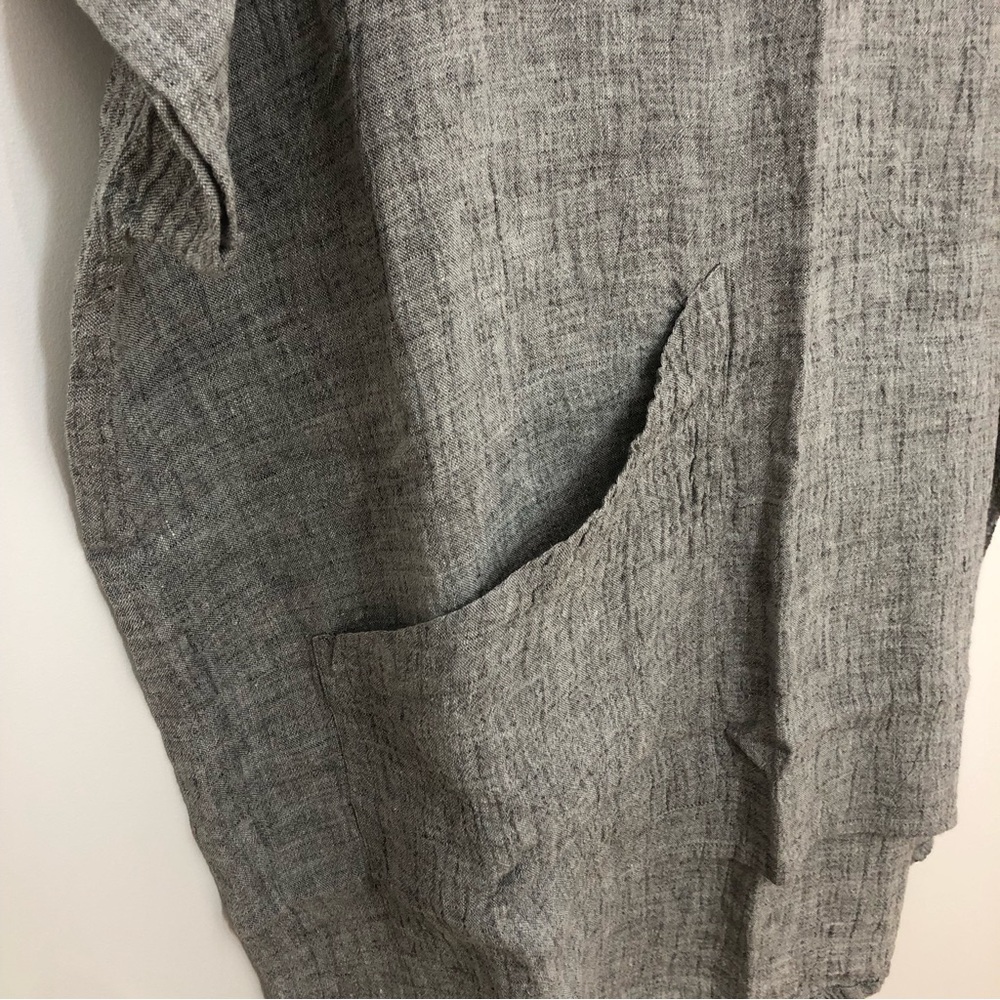 Elizabeth Suzann Harper Linen Tunic - Picture 2 of 8